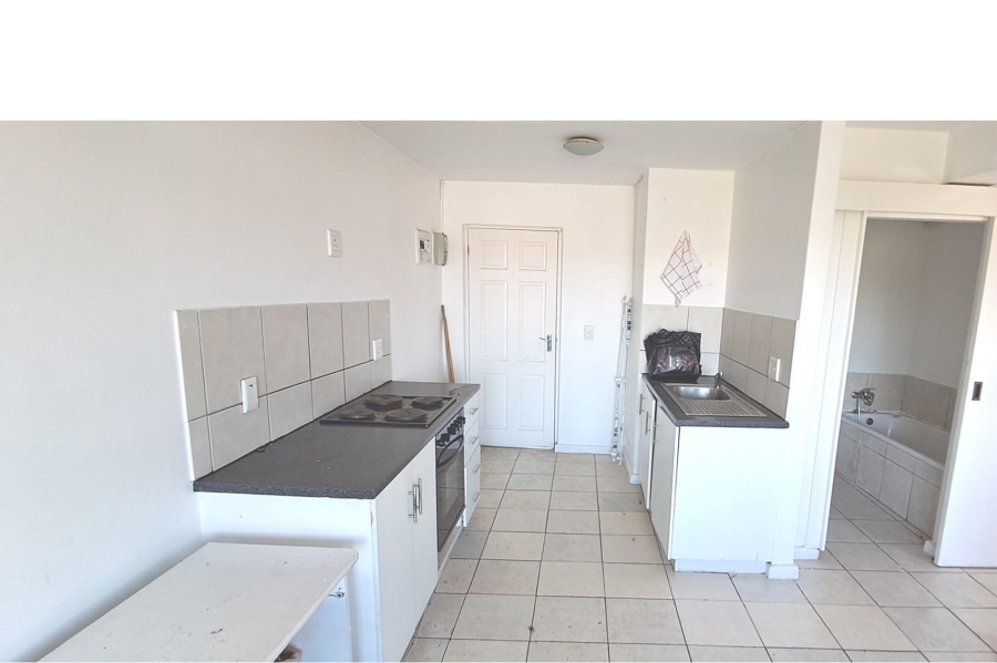 To Let 2 Bedroom Property for Rent in Thornton Western Cape